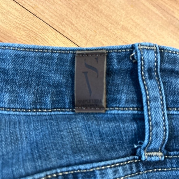 Stylish Simply Vera Women's Boot cut Leg Jeans - Picture 4 of 8